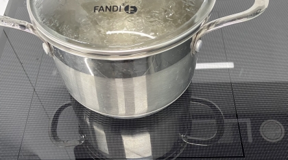 Lý do bếp từ FANDI bị khóa bàn phím và cách xử lý